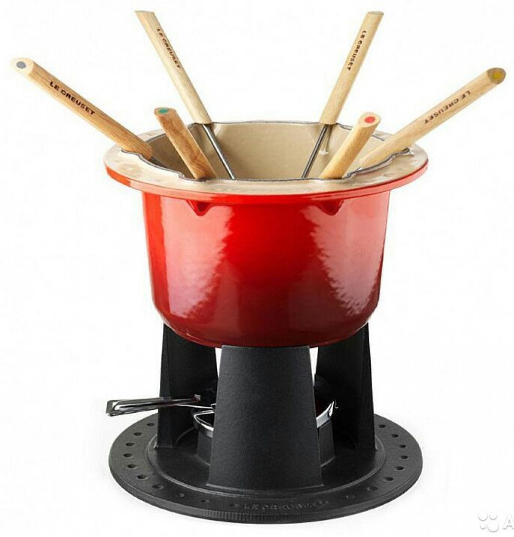 

LE CREUSET Кастрюля для фондю Compact, эмалированный чугун, вилки 3шт, подставка, вишневый, Красный